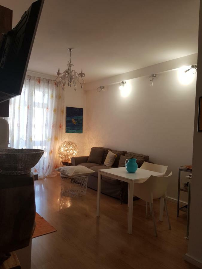 Romantica Fuga Con Vista Panoramica Sulla Citta Di Savona Apartment Exterior foto